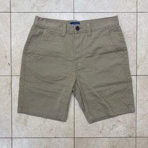 NWOT Arizona 8” Flex Super Prep Chino Shorts